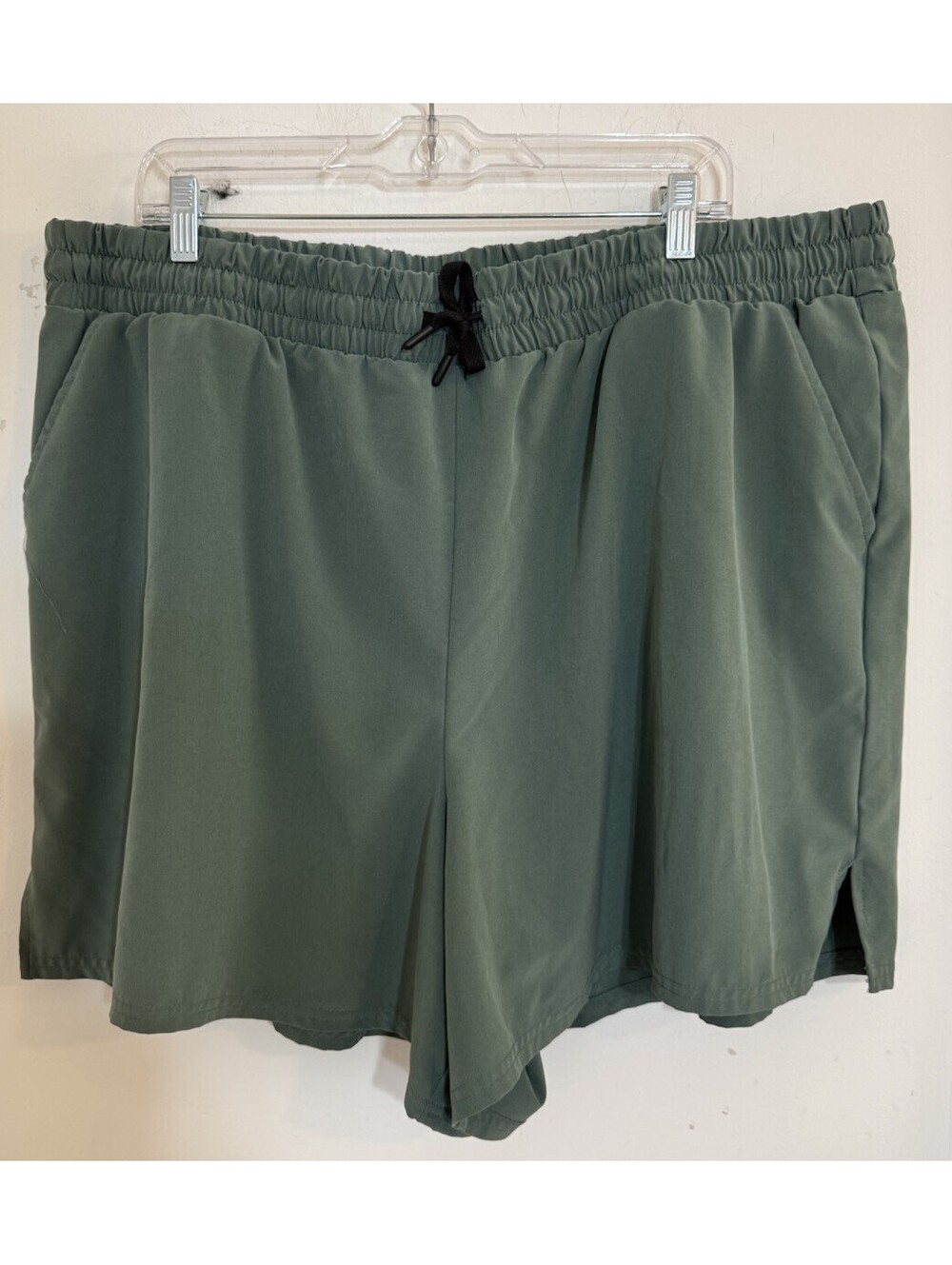 Torrid Athletic Shorts Womens 3 Drawstring Elastic Waist Sage Green Pockets